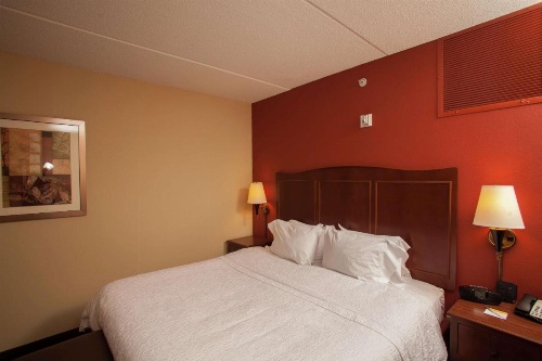 Hampton Inn By Hilton Elmira image 32